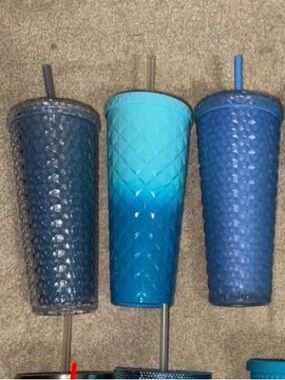 Blue Textured Tumbler with Straw - Set